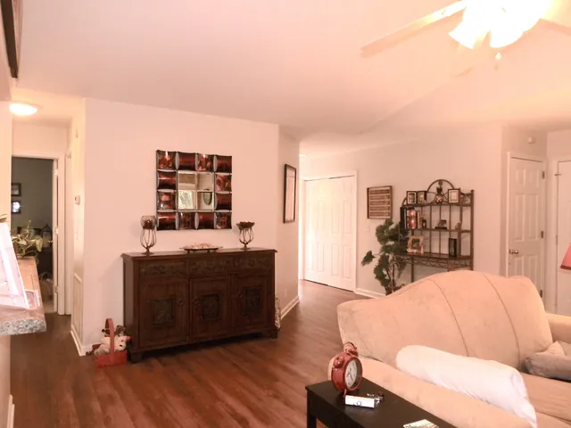 $385,000 | 4932 Yorkshire Road, Nashville, TN 37211