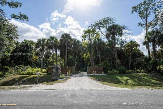 $1,650,000 | 4359 Cr 78 La, LaBelle, FL 33935