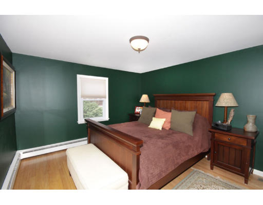 10 Running Brook Road Boston, MA 02132 - Photo 16 of 23 Gallery Image 16