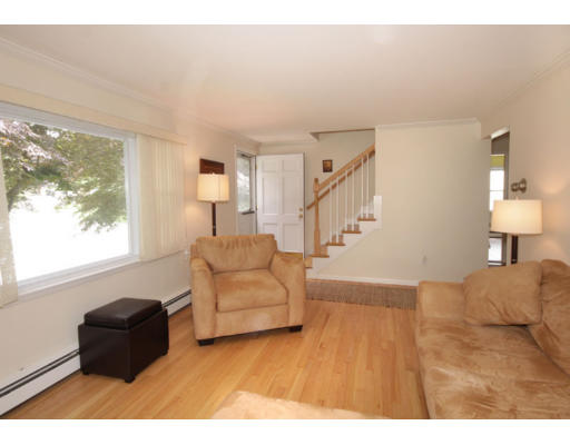 10 Running Brook Road Boston, MA 02132 - Photo 9 of 23 Gallery Image 9