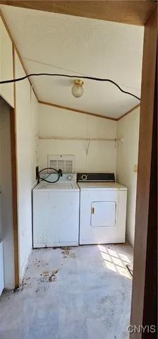 $95,000 | 38942 Highway 3, Wilna, NY 13619