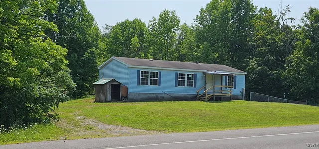 $95,000 | 38942 Highway 3, Wilna, NY 13619