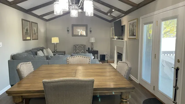 $310,000 | 407 Raven Drive, Manteno, IL 60950