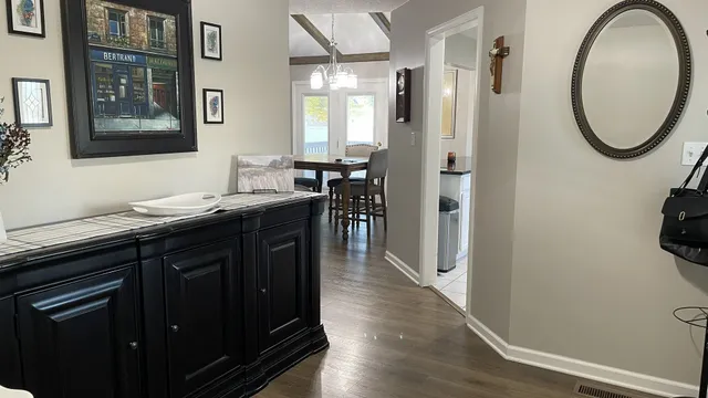 $310,000 | 407 Raven Drive, Manteno, IL 60950