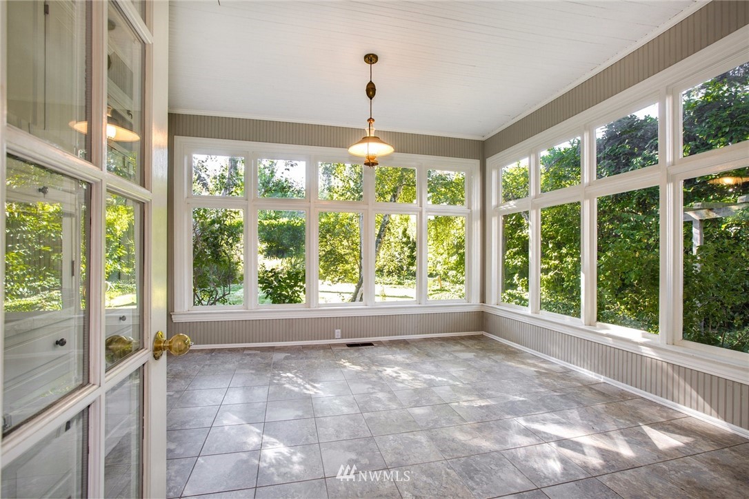 1415 35th Avenue Seattle, WA 98122 - Photo 16 of 25