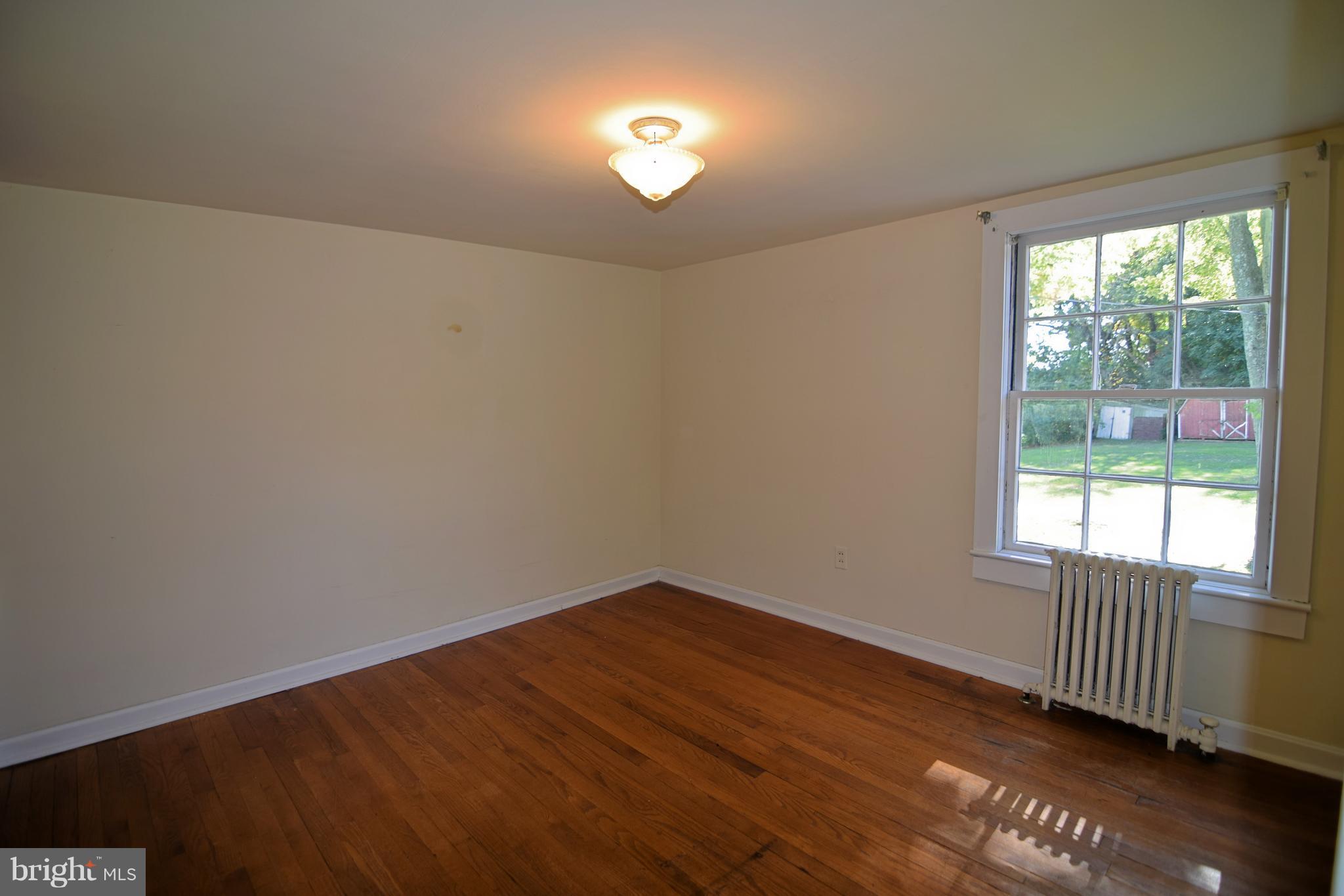 8335 Edgewood Church Road Frederick, MD 21702 - Photo 22 of 27 Upper Level Bedroom 3
