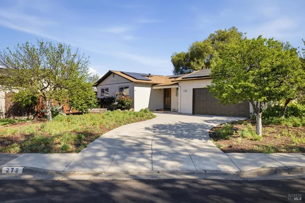 $666,000 | 272 Adele Avenue, Rohnert Park, CA 94928