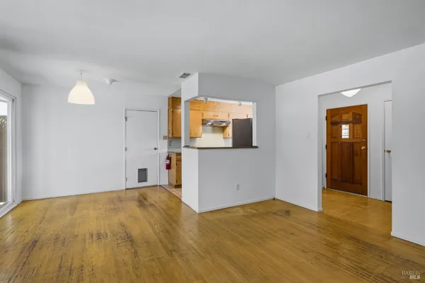 $666,000 | 272 Adele Avenue, Rohnert Park, CA 94928