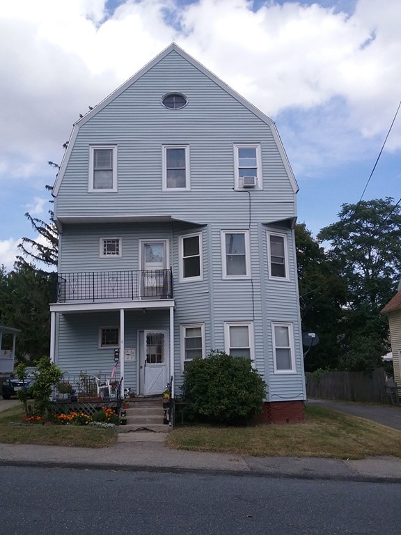 4 Kosta Street Worcester, MA 01607 - Photo 1 of 13 Gallery Image 1