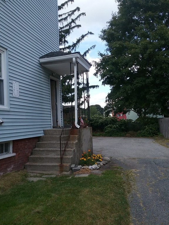 4 Kosta Street Worcester, MA 01607 - Photo 4 of 13 Gallery Image 4