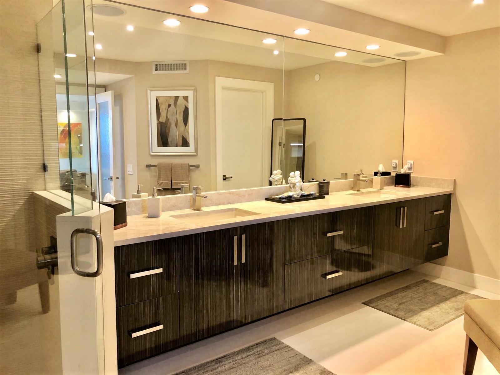 250 South Ocean Boulevard, Unit 17A Boca Raton, FL 33432 - Photo 14 of 22 AP MASTER VANITY