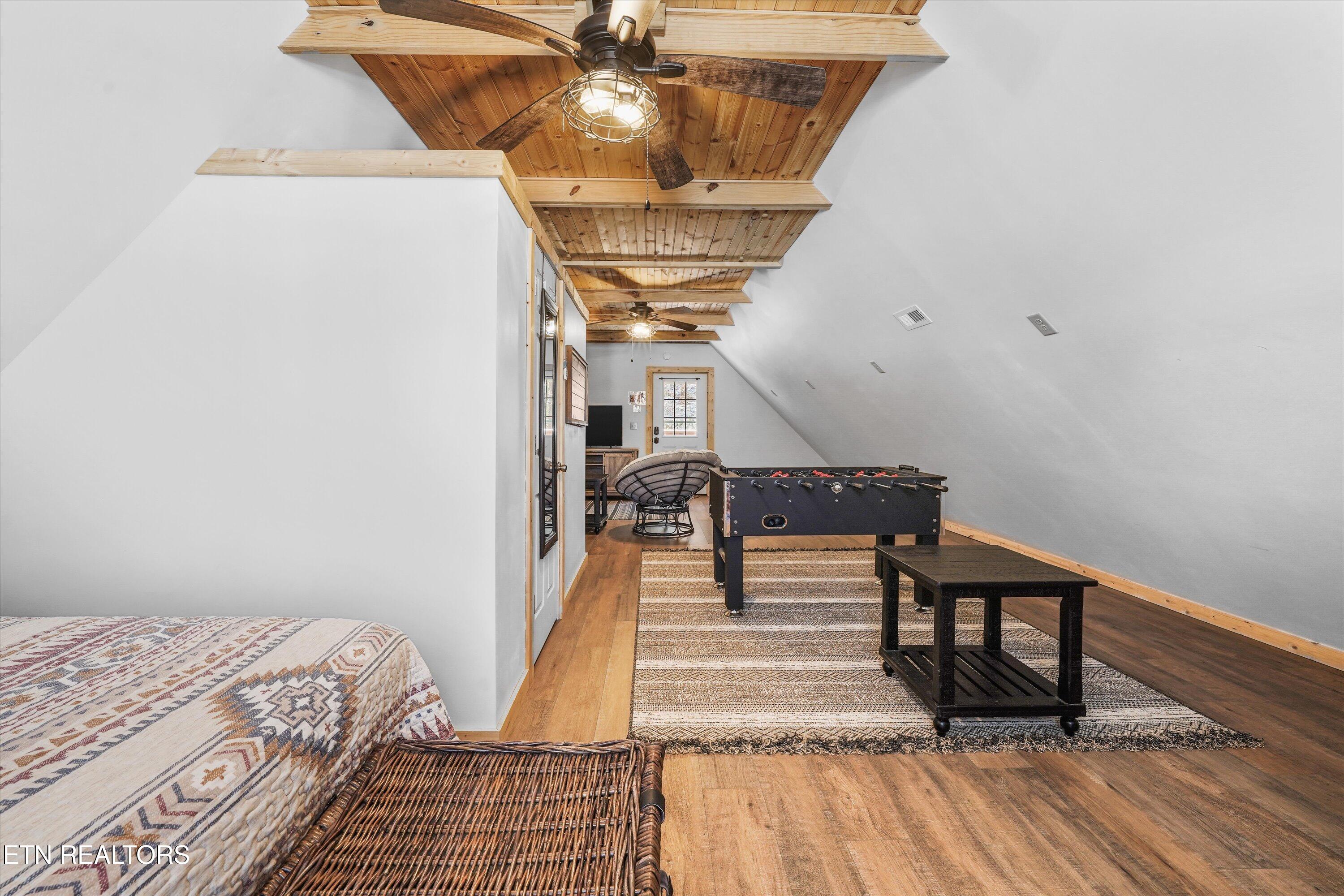 5236 Mathis Branch Road Gatlinburg, TN 37738 - Photo 22 of 50 2nd Bedroom