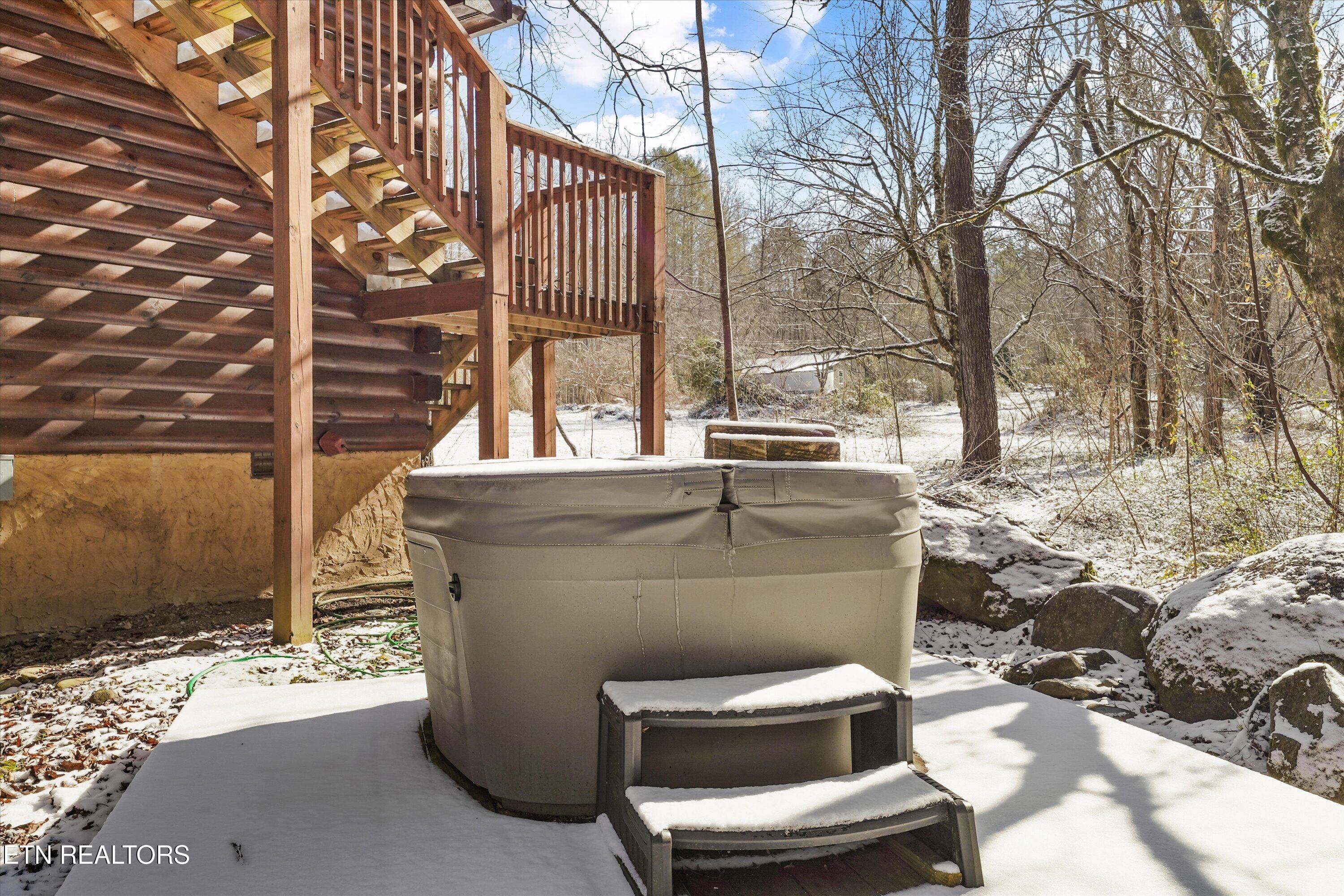 5236 Mathis Branch Road Gatlinburg, TN 37738 - Photo 29 of 50 Outdoor Hot Tub