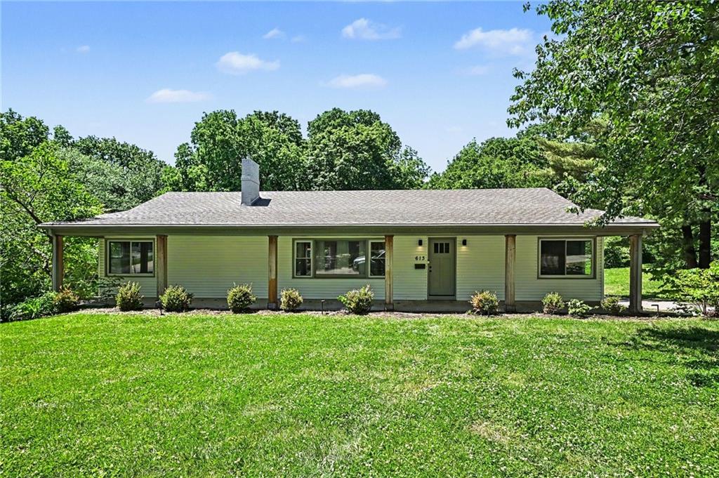 613 East Red Road Independence, MO 64055 - Photo 1 of 18