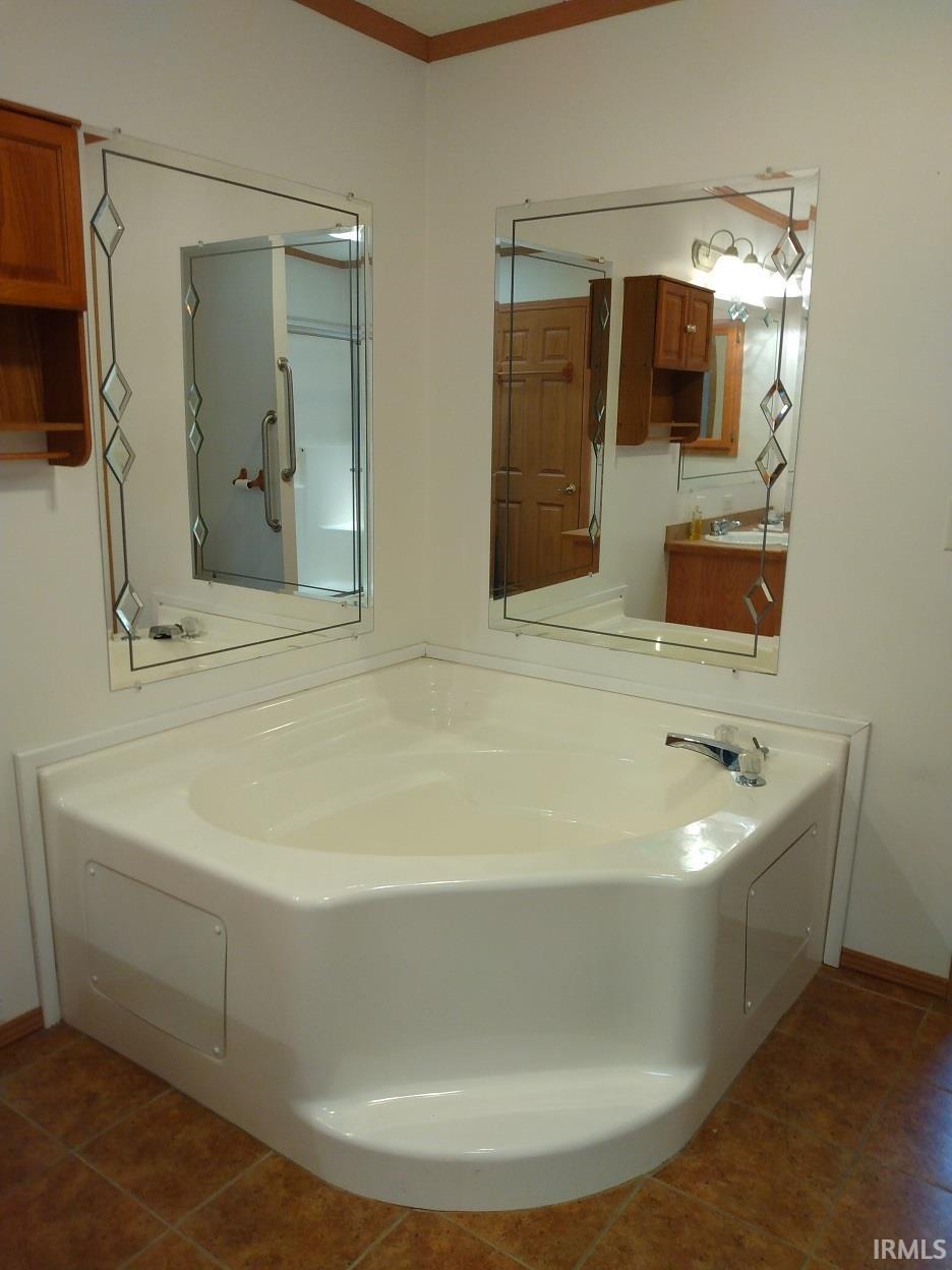 4755 Lincoln Trail Road Tennyson, IN 47637 - Photo 12 of 28 Gallery Image 12