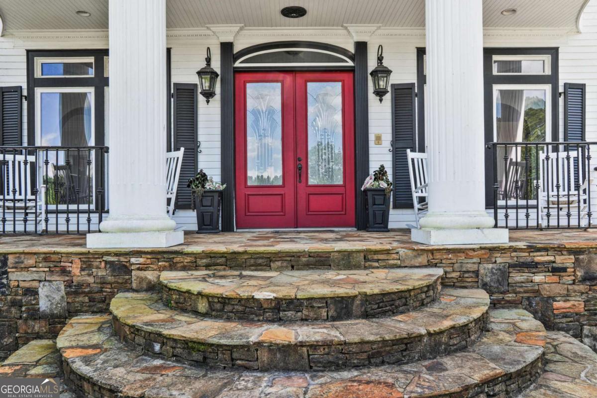 956 Al Roberts Road, Unit B Senoia, GA 30276 - Photo 12 of 83