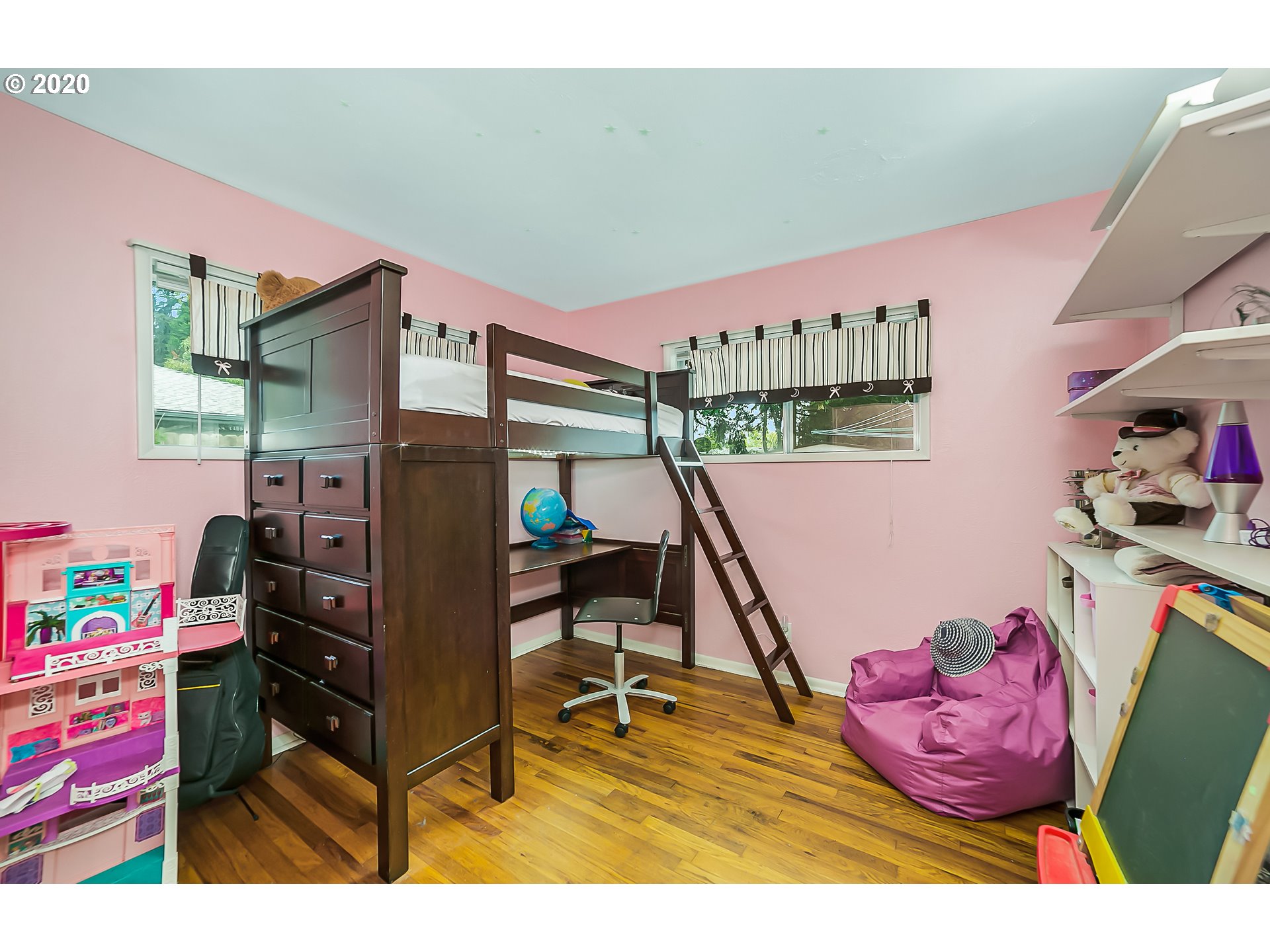 1308 Hadley Road Newberg, OR 97132 - Photo 20 of 32 Gallery Image 20