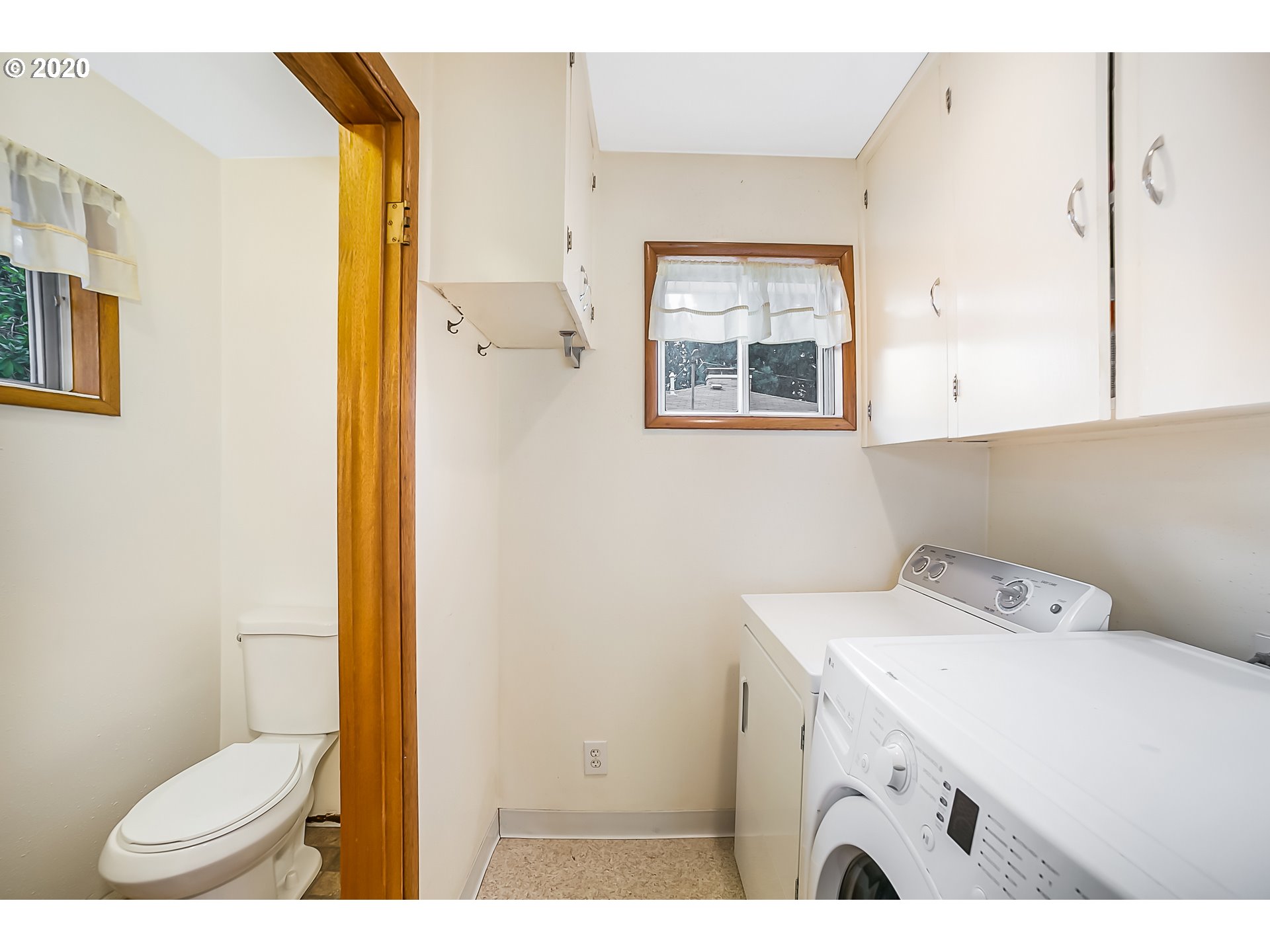 1308 Hadley Road Newberg, OR 97132 - Photo 23 of 32 Gallery Image 23