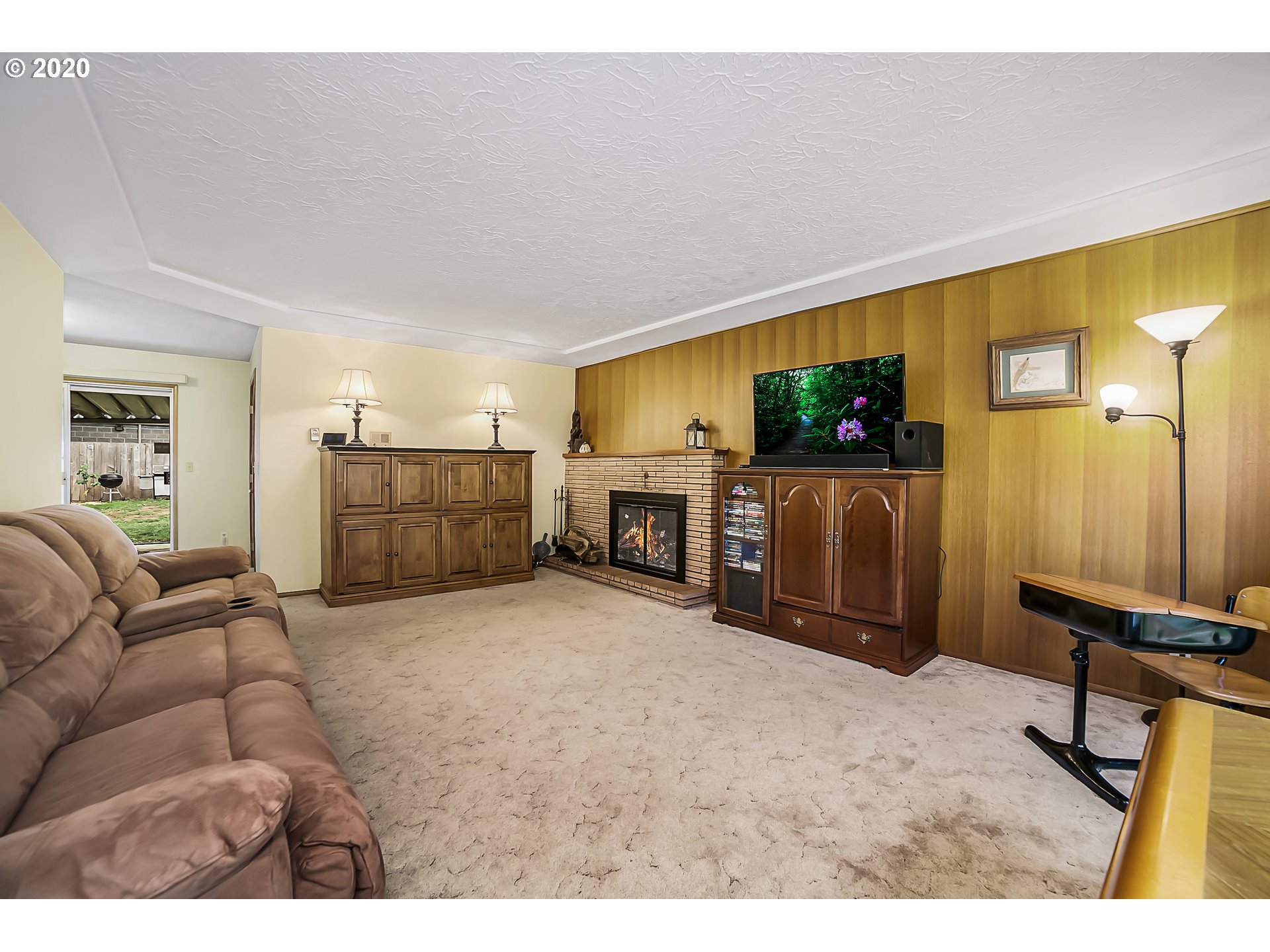 1308 Hadley Road Newberg, OR 97132 - Photo 8 of 32 Gallery Image 8
