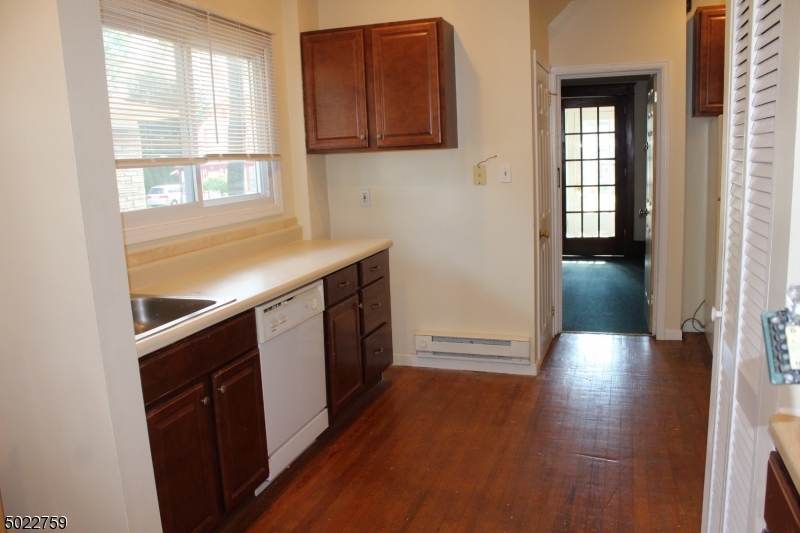 123 Clark Street Dover, NJ 07801 - Photo 2 of 8