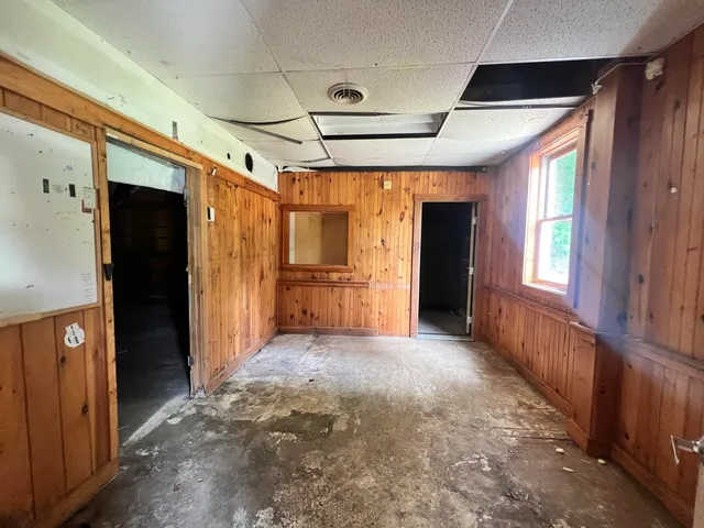 $149,900 | 191 North Main Street, Greenwood, ME 04255