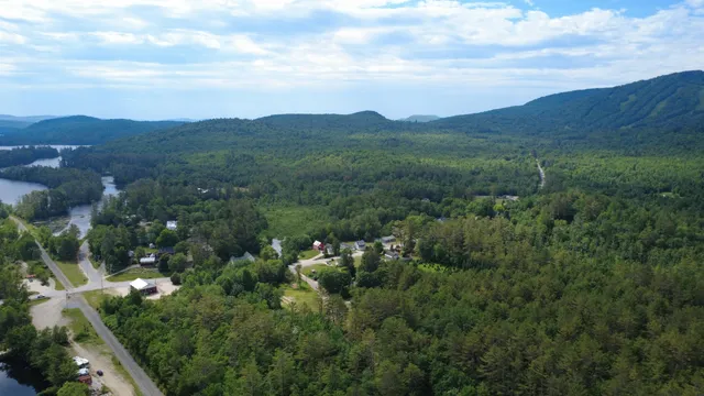 $149,900 | 191 North Main Street, Greenwood, ME 04255