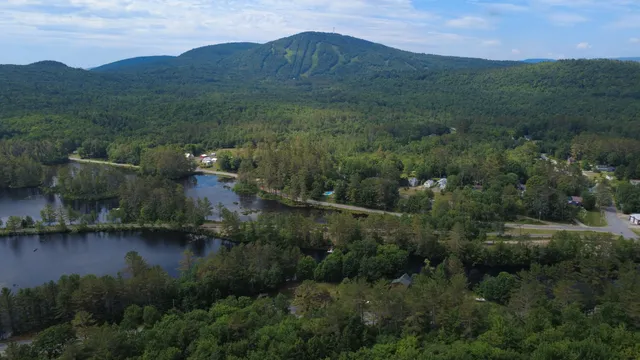 $149,900 | 191 North Main Street, Greenwood, ME 04255