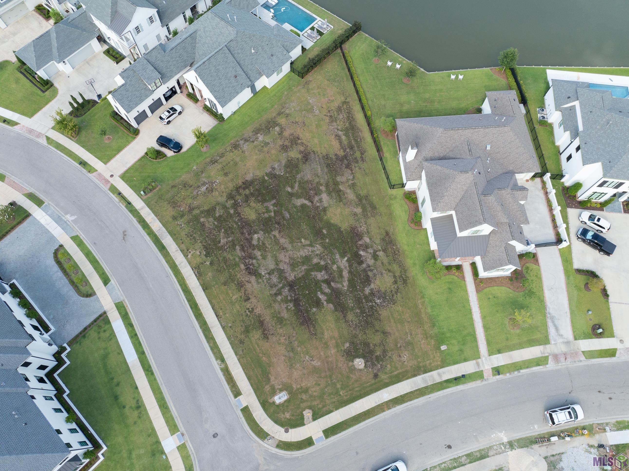 1880 Tiger Crossing Drive Baton Rouge, LA 70810 - Photo 5 of 39 Well planned neighborhood