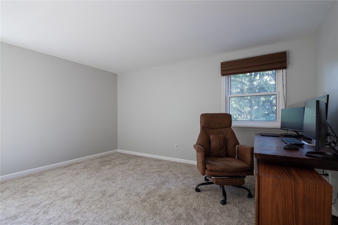 962 Martin Road Henrietta, NY 14586 - Photo 31 of 50 2nd floor bedroom
