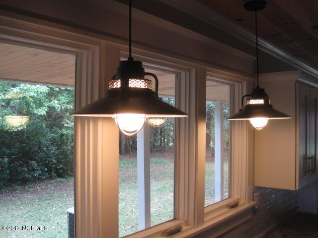858 Clarks Landing Loop Road Rocky Point, NC 28457 - Photo 7 of 31 Photo 171017 Fixtures - Clarks 858 (4)