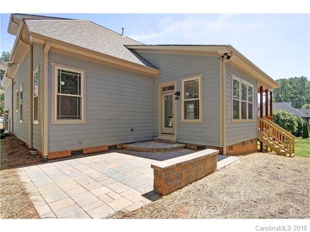 314 McCrary Road Mooresville, NC 28117 - Photo 20 of 20 a backyard of a house