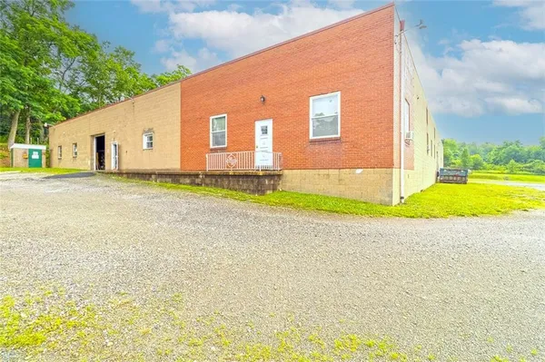 $8 | 55-57 Mark Drive, Delmont, PA 15626