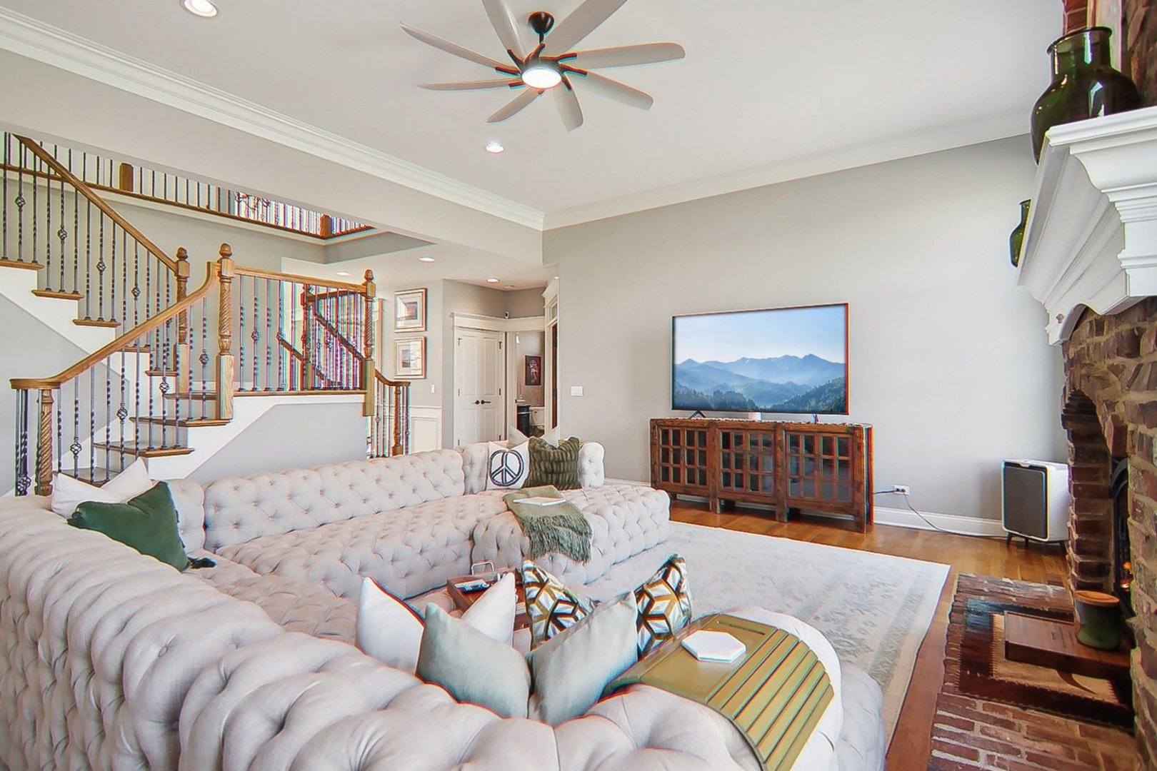 39W240 Highway 64 St. Charles, IL 60175 - Photo 3 of 63