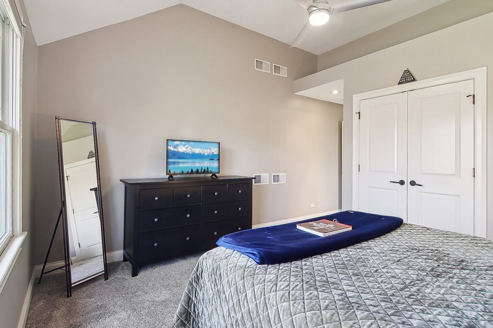 39W240 Highway 64 St. Charles, IL 60175 - Photo 33 of 63