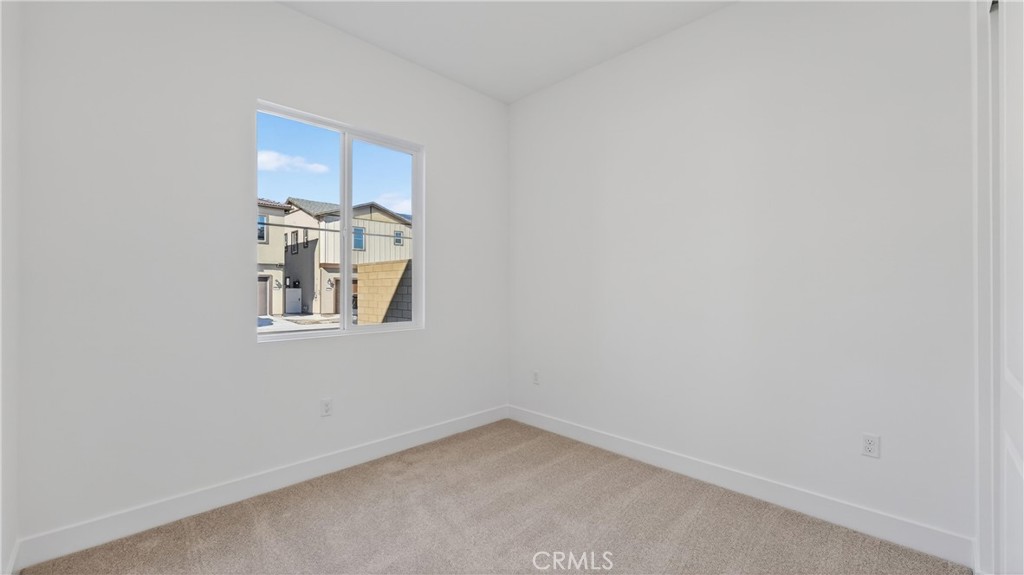 107 Pansy Irvine, CA 92618 - Photo 15 of 35 a view of a small space with a window