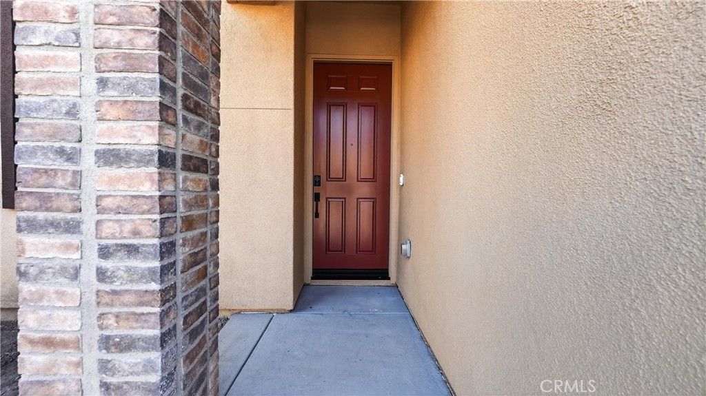 107 Pansy Irvine, CA 92618 - Photo 2 of 35 a view of a hallway with wooden floor