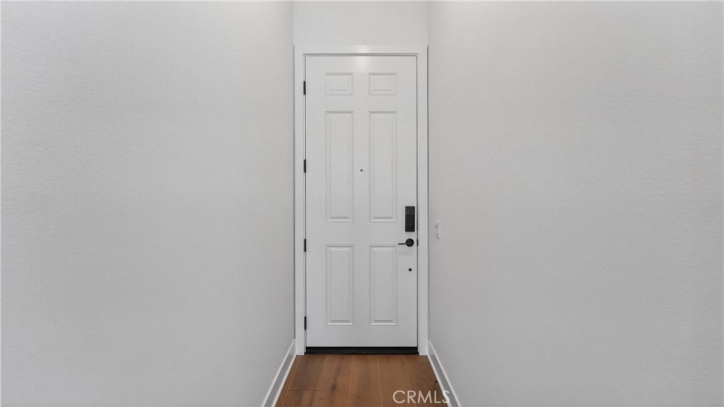 107 Pansy Irvine, CA 92618 - Photo 3 of 35 a view of small space