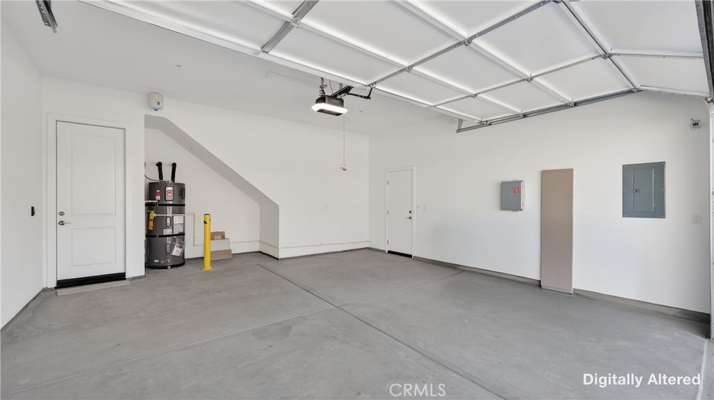 107 Pansy Irvine, CA 92618 - Photo 34 of 35 a view of empty room with ceiling fan