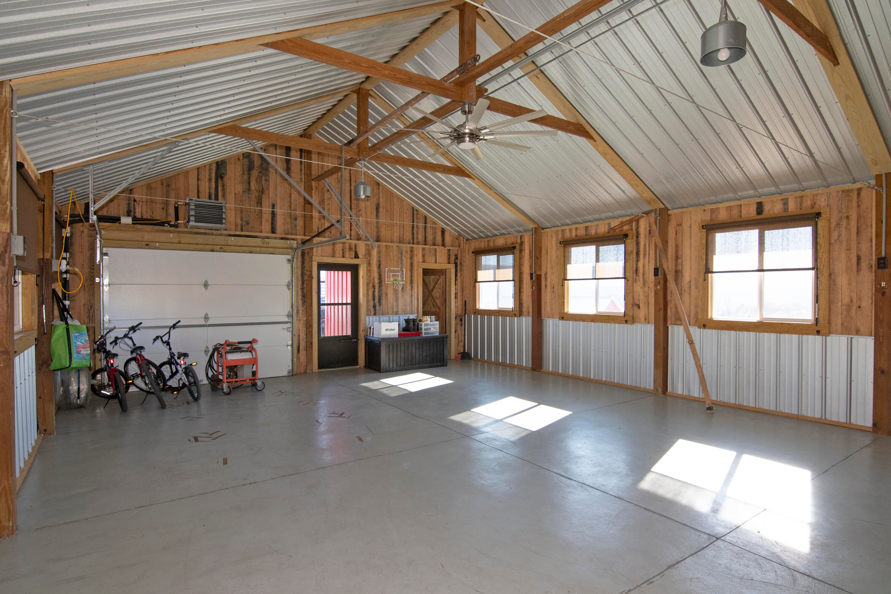 656 Miller Farm Road Peterstown, WV 24963 - Photo 94 of 156 Outbuilding