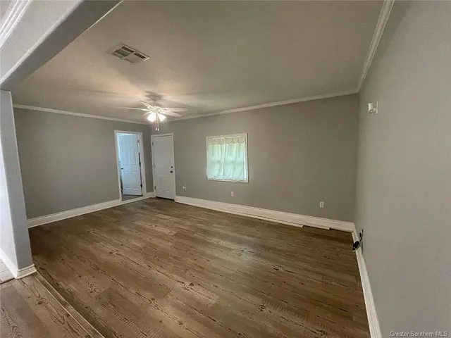 $1,200 | 1211 Elizabeth Street, Westlake, LA 70669