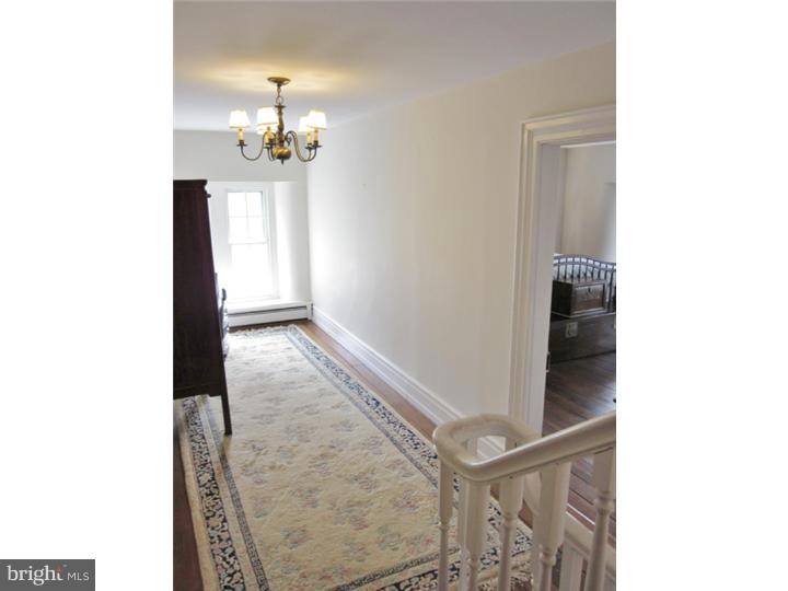 801 Brintons Bridge Road West Chester, PA 19382 - Photo 14 of 25 Hallway
