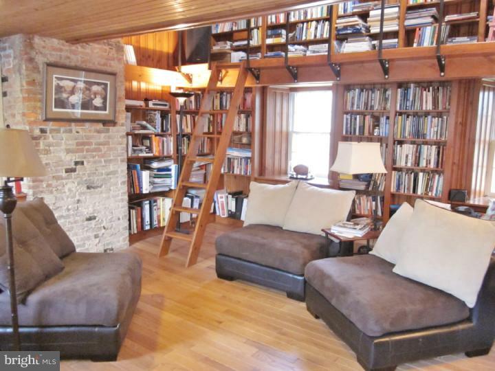 801 Brintons Bridge Road West Chester, PA 19382 - Photo 17 of 25 Library