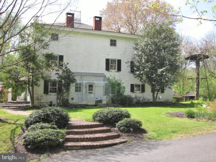 801 Brintons Bridge Road West Chester, PA 19382 - Photo 3 of 25 Exterior Side