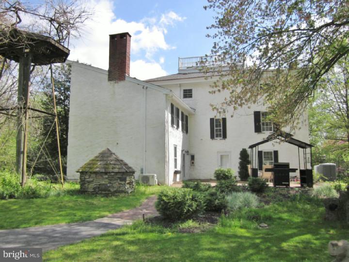 801 Brintons Bridge Road West Chester, PA 19382 - Photo 23 of 25 Exterior Back