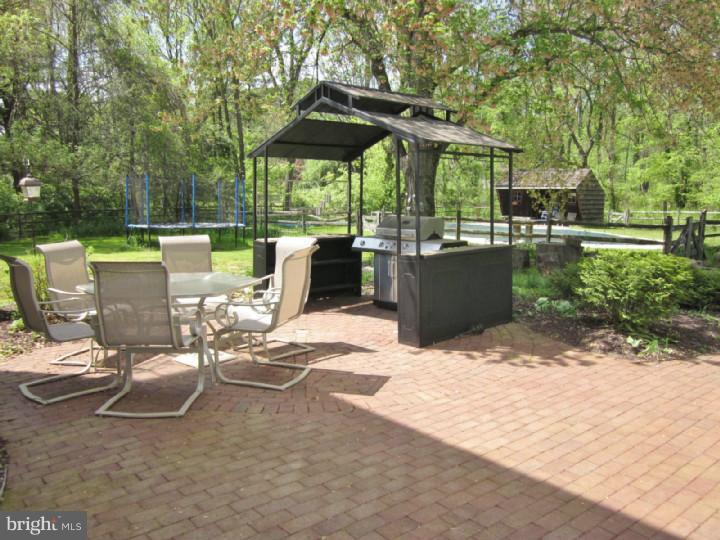 801 Brintons Bridge Road West Chester, PA 19382 - Photo 24 of 25 Patio