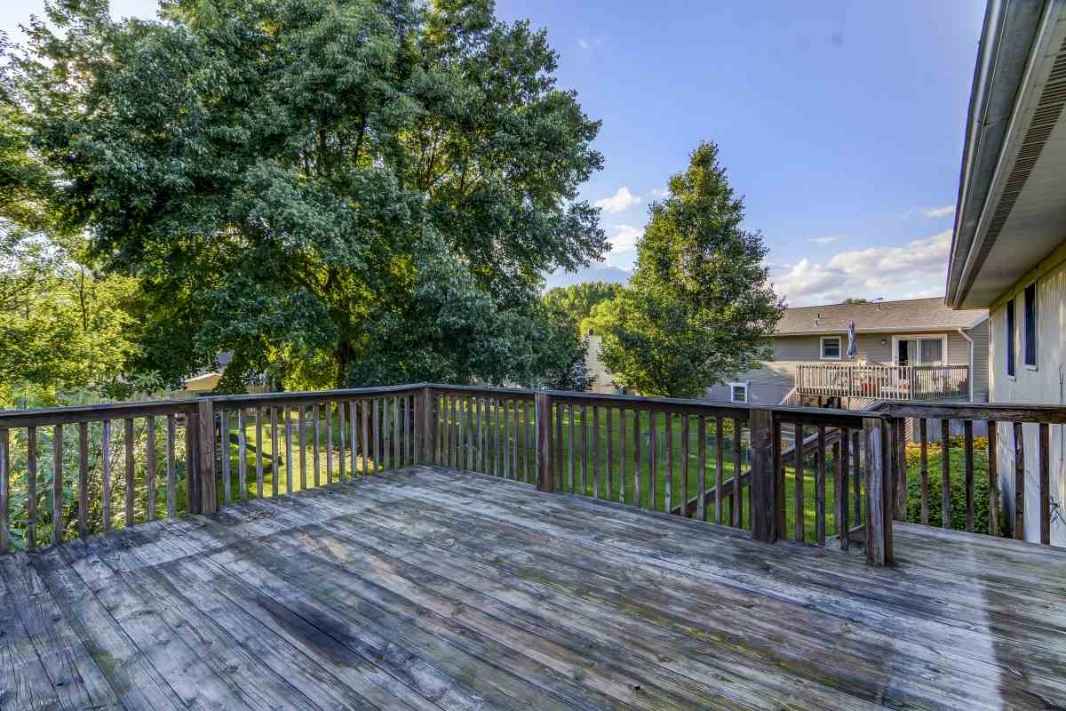 805 Freemans Farm Road Springfield, IL 62704 - Photo 20 of 36
