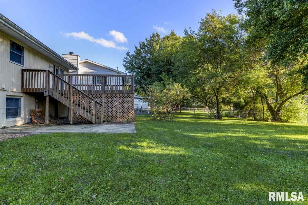 805 Freemans Farm Road Springfield, IL 62704 - Photo 26 of 36