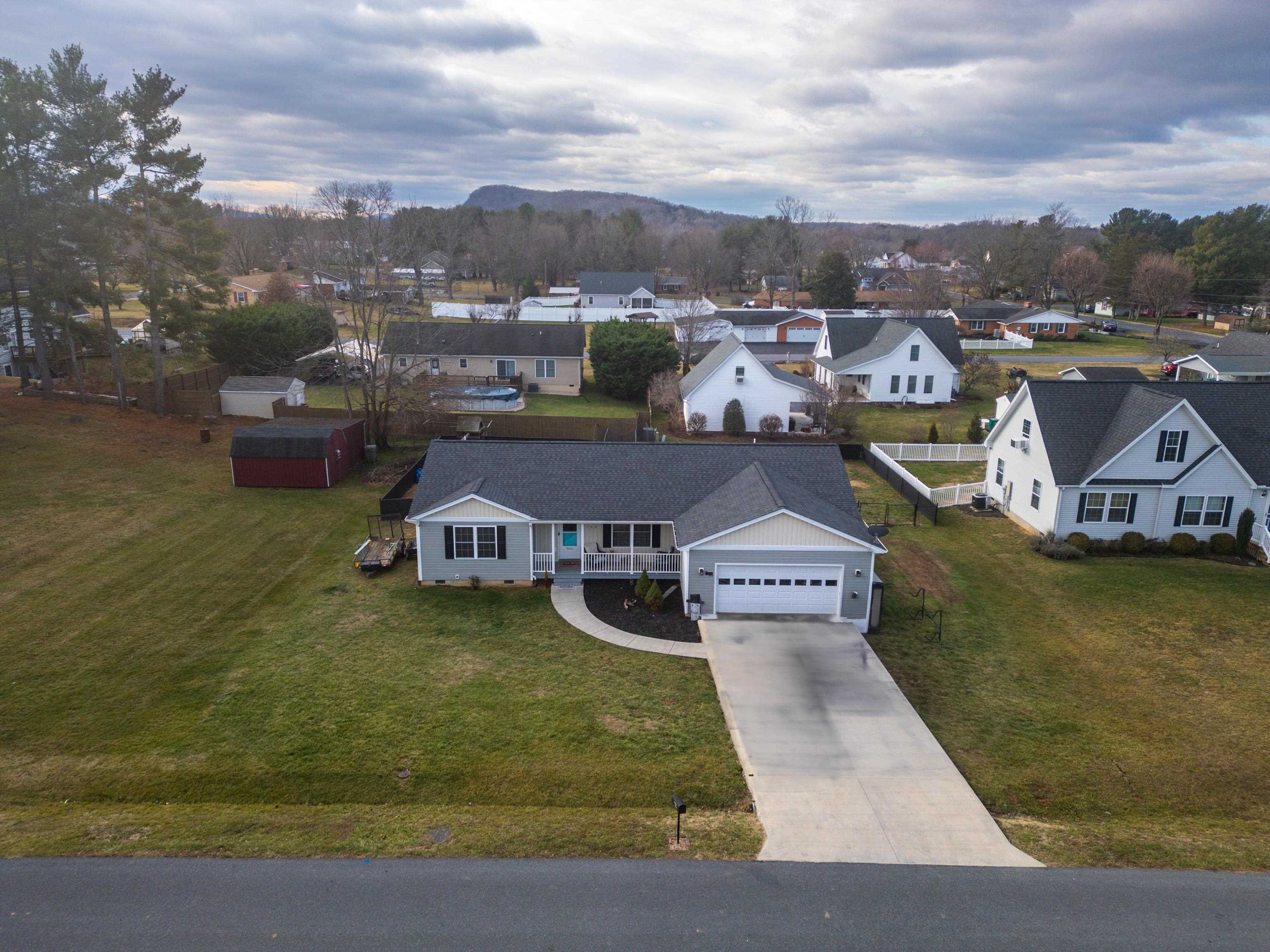 703 14th Street Grottoes, VA 24441 - Photo 39 of 51 a view of a lake with houses