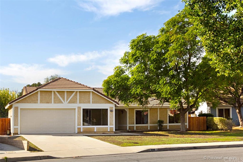 988 Sunset Circle Rialto, CA 92376 - Photo 1 of 1 Gallery Image 1