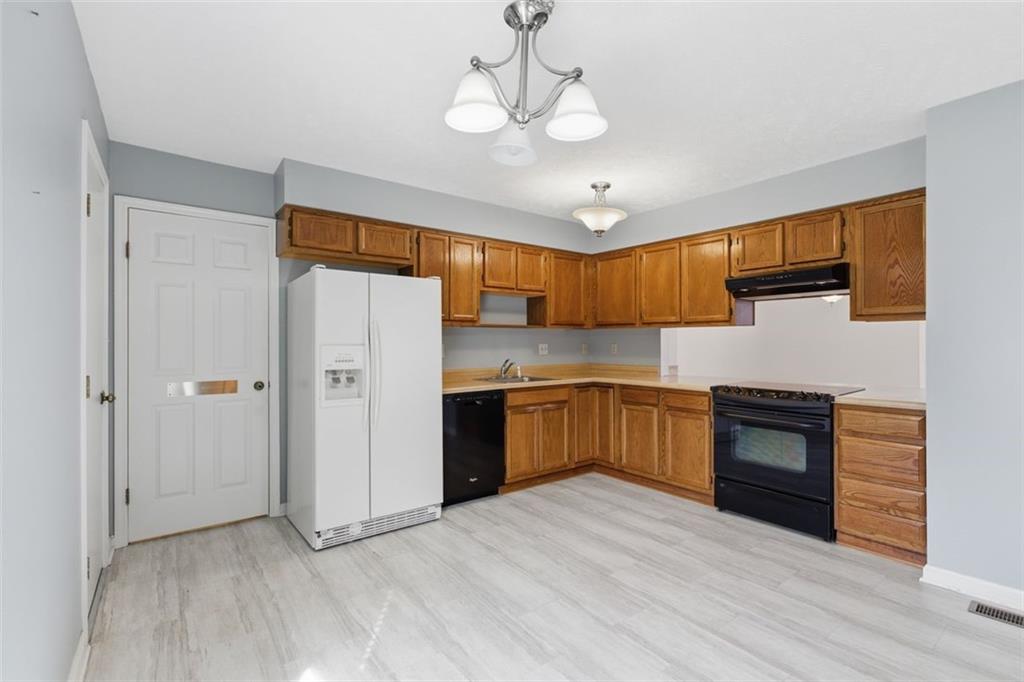 1113 Old Farm Road Lawrence, PA 15055 - Photo 11 of 35